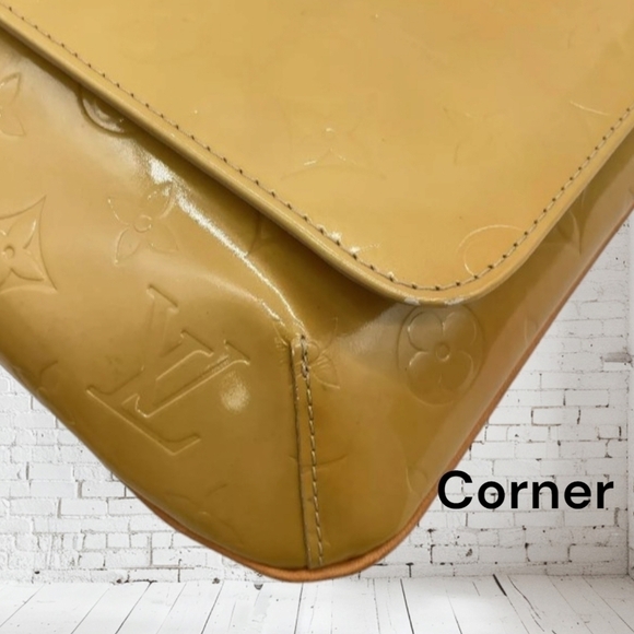 Louis Vuitton Yellow Vernis Patent Leather Bag - Picture 6 of 17